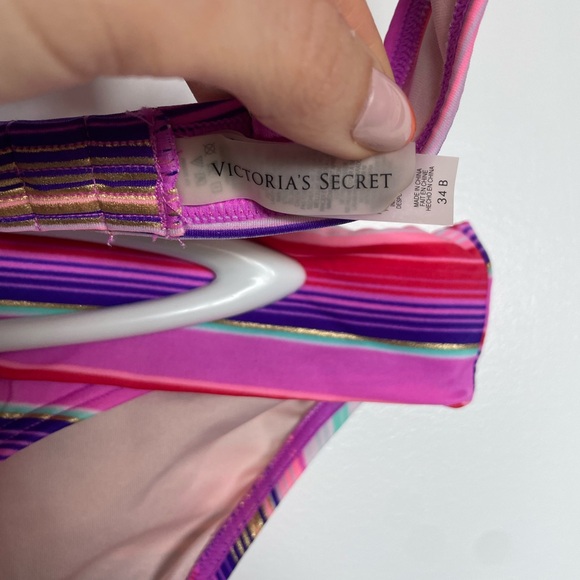 Victoria’s Secret Biofit Bikini - never worn! - Picture 5 of 8